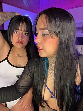 Annie Alicee online show from 04-20-26, 03:15