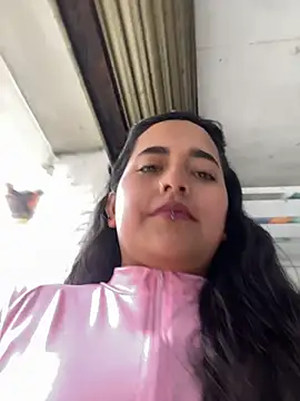 Annie Alicee online show from 07-10-26, 01:58