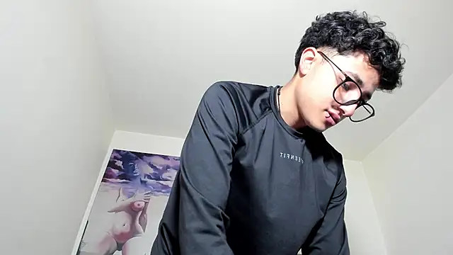 Adonibaskerville4 online show from 04-27-26, 01:42