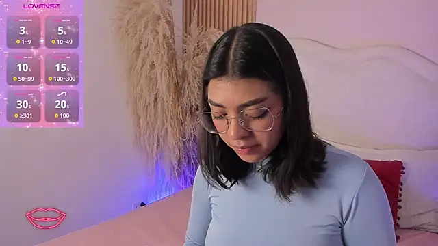 Snapshot of rebeca_taylor chatting on 03-13-26, 03:13 rebeca taylor online show from 03-13-26, 03:13