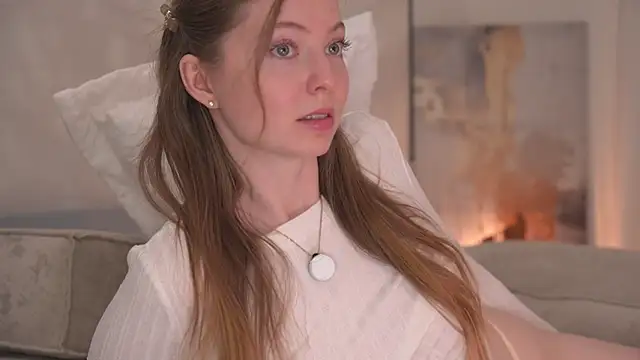 Snapshot of moan_elisa chatting on 02-25-26, 01:26 moan elisa online show from 02-25-26, 01:26