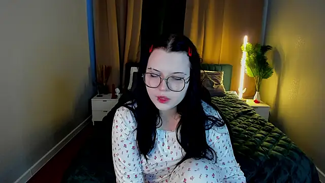 Kira G0ld online show from 02-28-26, 01:06