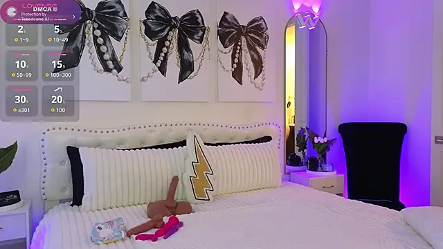 Snapshot of ViolettBaby chatting on 03-07-26, 05:32 ViolettBaby online show from 03-07-26, 05:32