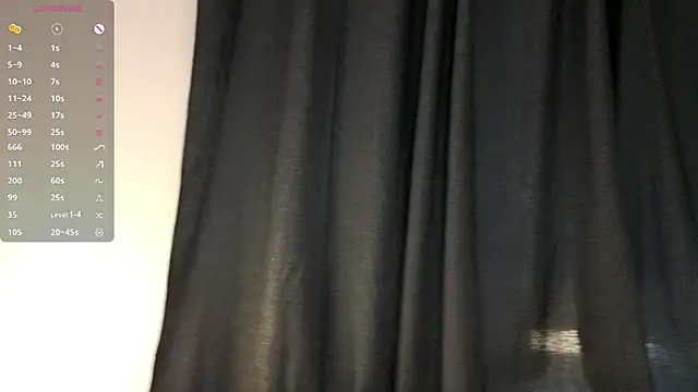 Snapshot of HannaHayles chatting on 07-23-26, 01:58 HannaHayles online show from 07-23-26, 01:58