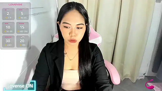 Ursweetyshaine online show from 06-10-26, 02:34