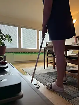 Snapshot of hungryMaya chatting on 02-05-26, 10:20 hungryMaya online show from 02-05-26, 10:20