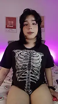 Snapshot of Daniellesins1 chatting on 03-07-26, 05:04 Daniellesins1 online show from 03-07-26, 05:04