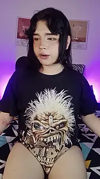 Snapshot of Daniellesins1 chatting on 03-17-26, 05:33 Daniellesins1 online show from 03-17-26, 05:33