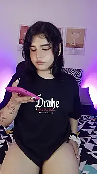 Snapshot of Daniellesins1 chatting on 03-20-26, 04:39 Daniellesins1 online show from 03-20-26, 04:39