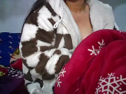 Snapshot of Lilioej chatting on 03-11-26, 11:22 Lilioej online show from 03-11-26, 11:22