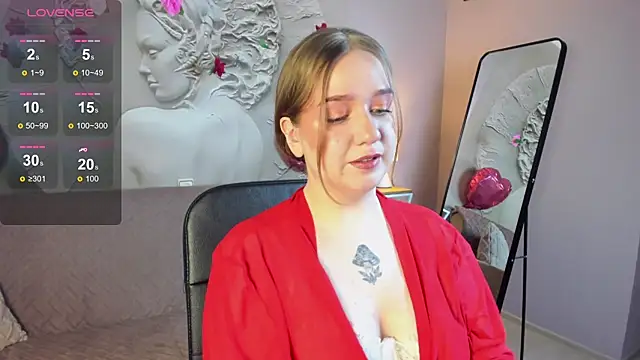 Snapshot of RachelDiRose chatting on 02-19-26, 03:13 RachelDiRose online show from 02-19-26, 03:13