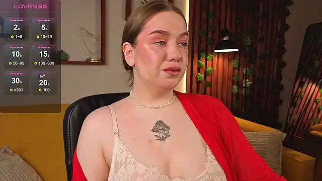 Snapshot of RachelDiRose chatting on 02-20-26, 03:25 RachelDiRose online show from 02-20-26, 03:25