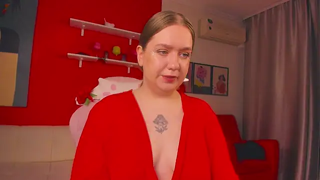 Snapshot of RachelDiRose chatting on 03-01-26, 03:19 RachelDiRose online show from 03-01-26, 03:19