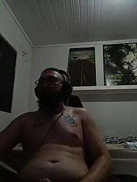 Snapshot of Redlovecouple chatting on 03-28-26, 01:54 Redlovecouple online show from 03-28-26, 01:54