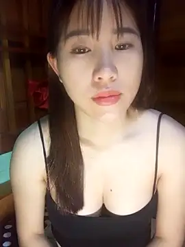 Snapshot of Yui-Ch1682 chatting on 02-20-26, 12:29 Yui-Ch1682 online show from 02-20-26, 12:29