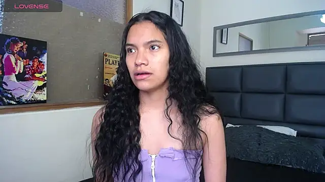 Julieta Parker online show from 07-16-26, 07:53