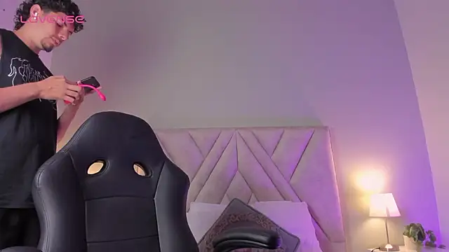 Axel Creed online show from 03-17-26, 12:41