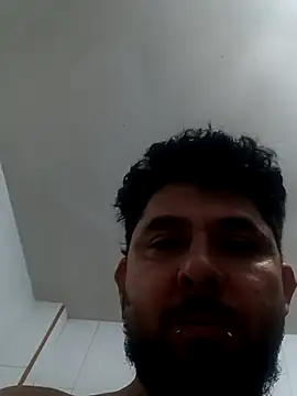 Snapshot of Inxekt chatting on 07-17-26, 12:12 Inxekt online show from 07-17-26, 12:12
