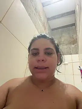 Adriputinha online show from 04-15-26, 03:35
