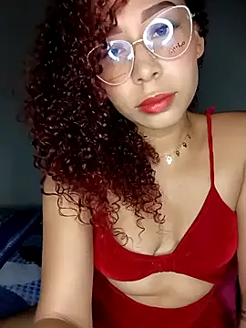 Snapshot of zuleymar chatting on 03-18-26, 06:22 zuleymar online show from 03-18-26, 06:22