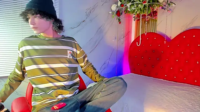 thanier 18 online show from 06-19-26, 06:34