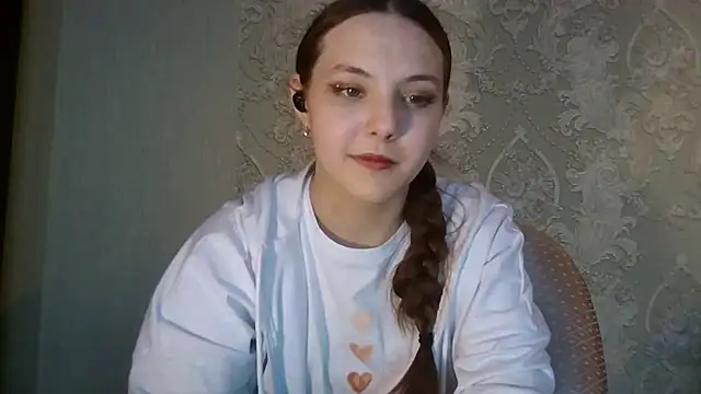 Snapshot of YuniNeko chatting on 02-22-26, 12:58 YuniNeko online show from 02-22-26, 12:58