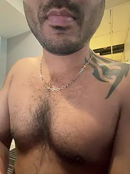 DaggerTie online show from 04-14-26, 03:29