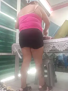 Snapshot of perrit17 chatting on 02-06-26, 06:11 perrit17 online show from 02-06-26, 06:11