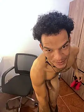 MaxyRyan online show from 03-21-26, 01:16