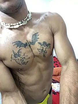 MaxyRyan online show from 04-13-26, 05:13