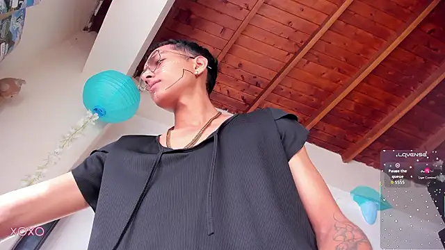 Snapshot of _Josh_Moon_ chatting on 02-05-26, 02:22 Josh Moon online show from 02-05-26, 02:22