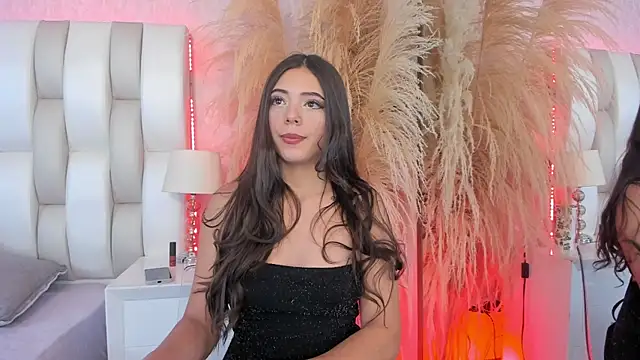 Sophi rae online show from 07-18-26, 07:28