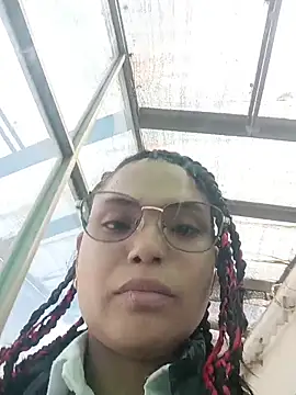 Maggyx online show from 02-28-26, 01:34