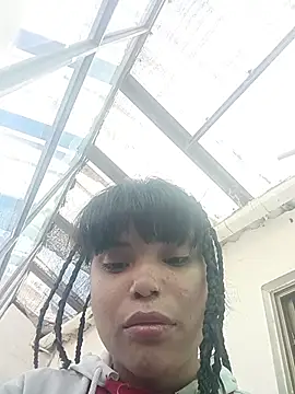 Maggyx online show from 04-27-26, 01:09