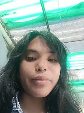 Snapshot of Maggyx chatting on 06-20-26, 01:58 Maggyx online show from 06-20-26, 01:58