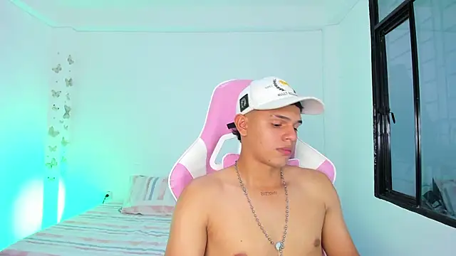 Adrian Prime  online show from 02-04-26, 06:36