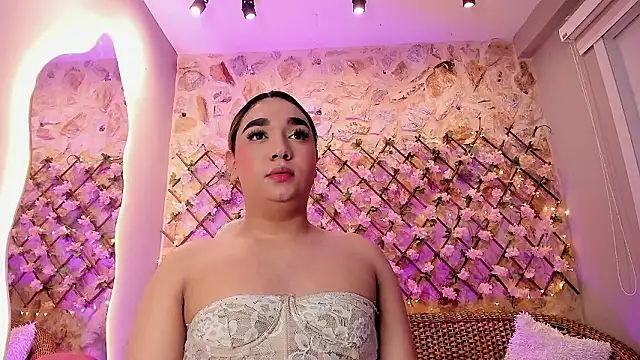 Snapshot of TSExoticFuck chatting on 03-04-26, 02:12 TSExoticFuck online show from 03-04-26, 02:12