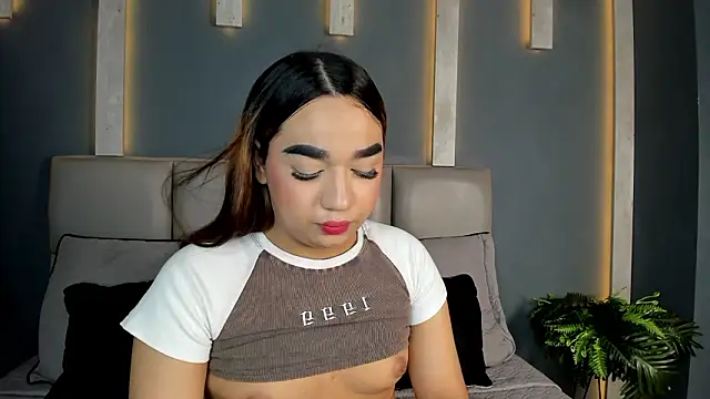 Snapshot of TSExoticFuck chatting on 03-07-26, 08:17 TSExoticFuck online show from 03-07-26, 08:17