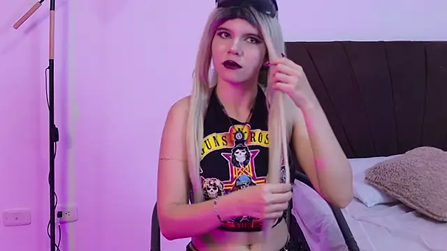 Snapshot of Raven_OA chatting on 02-24-26, 12:47 Raven OA online show from 02-24-26, 12:47