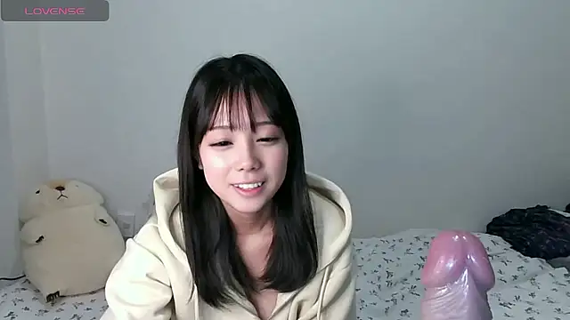 Memu 05 online show from 03-17-26, 02:09