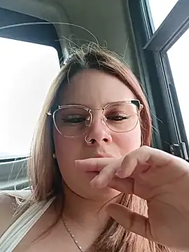 Snapshot of Rouse_24_ chatting on 02-27-26, 09:04 Rouse 24 online show from 02-27-26, 09:04