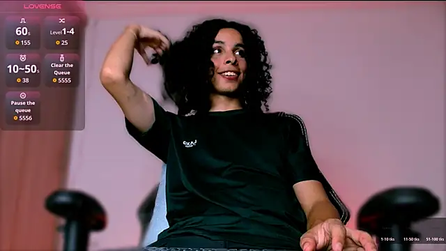 Snapshot of Dann-Winner chatting on 02-18-26, 03:02 Dann-Winner online show from 02-18-26, 03:02