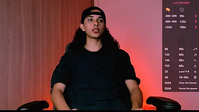 Snapshot of Dann-Winner chatting on 03-12-26, 03:12 Dann-Winner online show from 03-12-26, 03:12