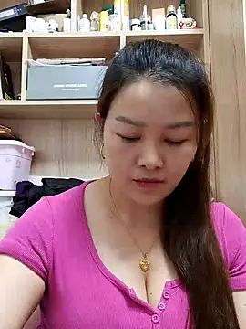 Snapshot of Jennie_dogy chatting on 06-30-26, 12:28 Jennie dogy online show from 06-30-26, 12:28