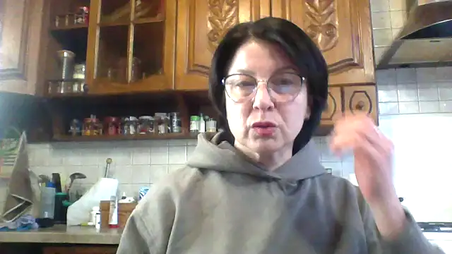 Snapshot of Asay21 chatting on 02-12-26, 06:30 Asay21 online show from 02-12-26, 06:30