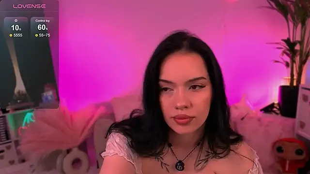 Snapshot of KatherineSwan chatting on 03-12-26, 07:31 KatherineSwan online show from 03-12-26, 07:31