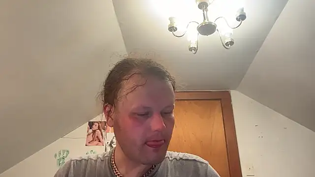 Snapshot of RaeganV chatting on 03-07-26, 11:24 RaeganV online show from 03-07-26, 11:24