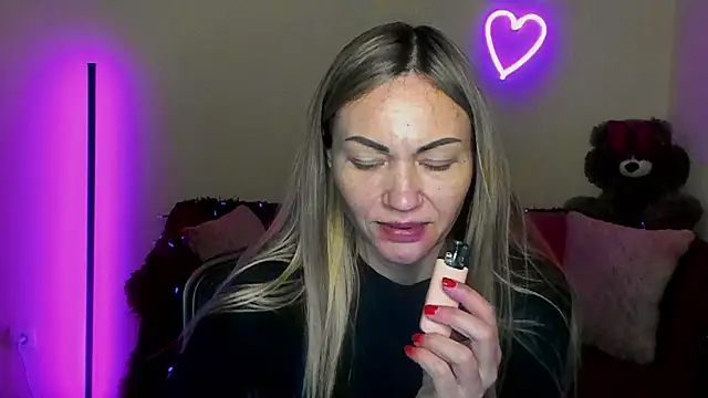 BlondMikey22 online show from 04-22-26, 05:25