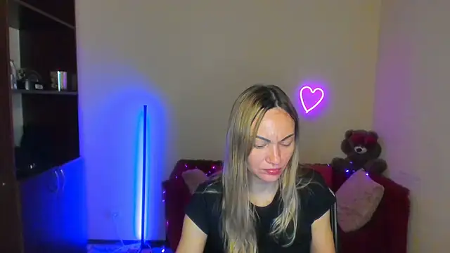 BlondMikey22 online show from 06-10-26, 05:28