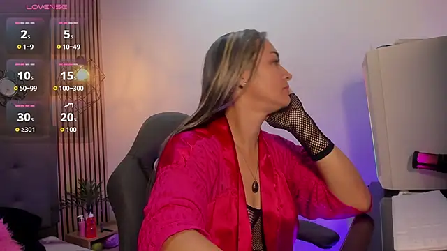 mariiajose cruz online show from 03-12-26, 11:49